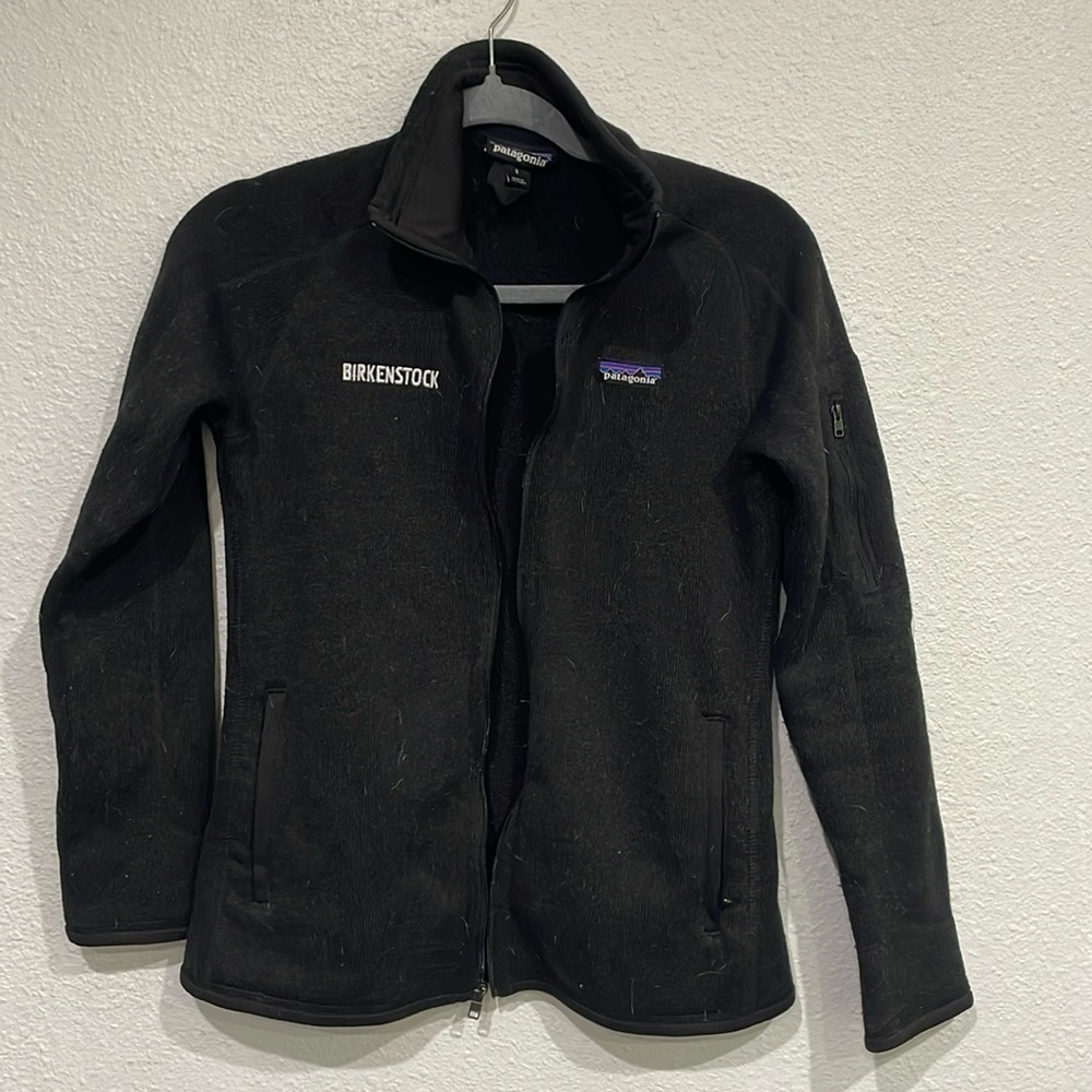 Patagonia zip up jacket black Birkenstock sz small